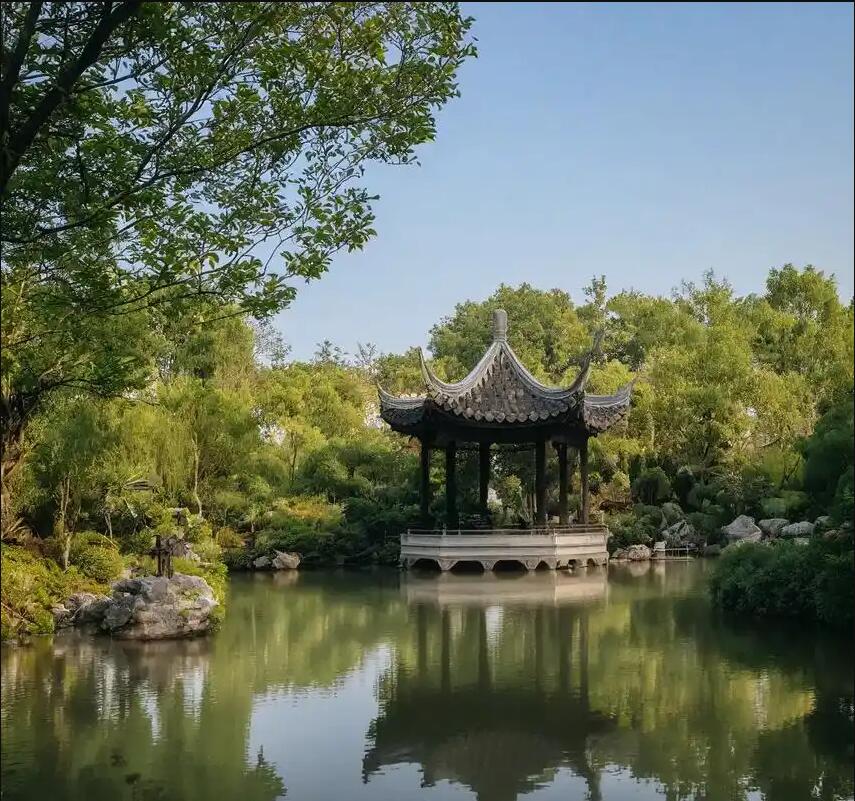 黄石秋双餐饮有限公司